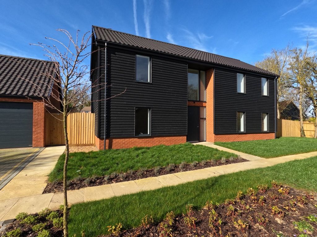 Property photo 1 of 5