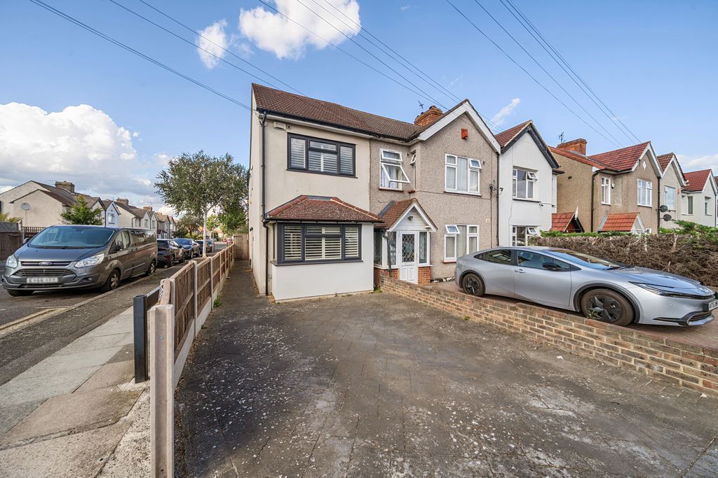 Property photo 1 of 11 1502483-2-6A85d1c...