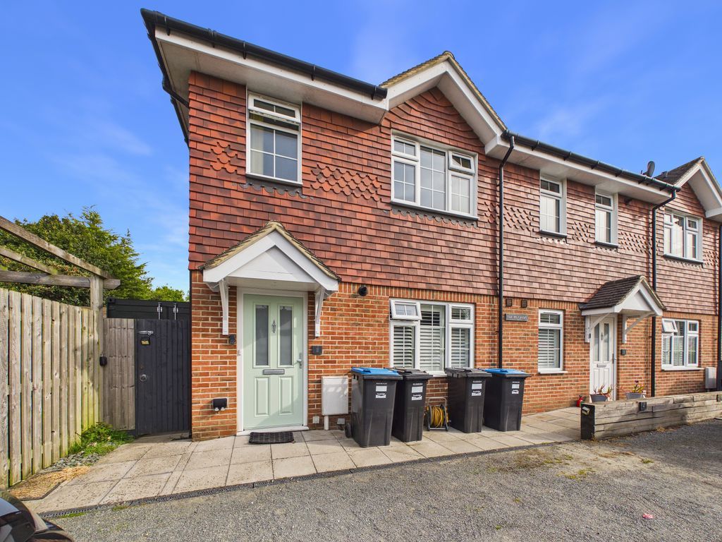 Property photo 1 of 13 Photo 14