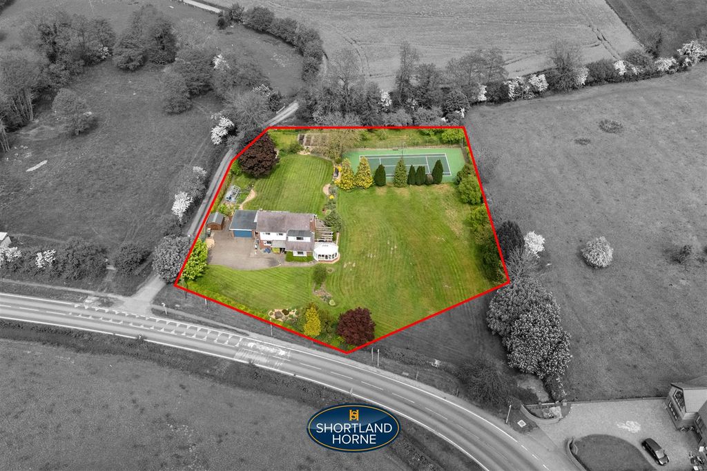 Property photo 3 of 46 Pound House, Fillongley Wm (35 Of 52).Jpg