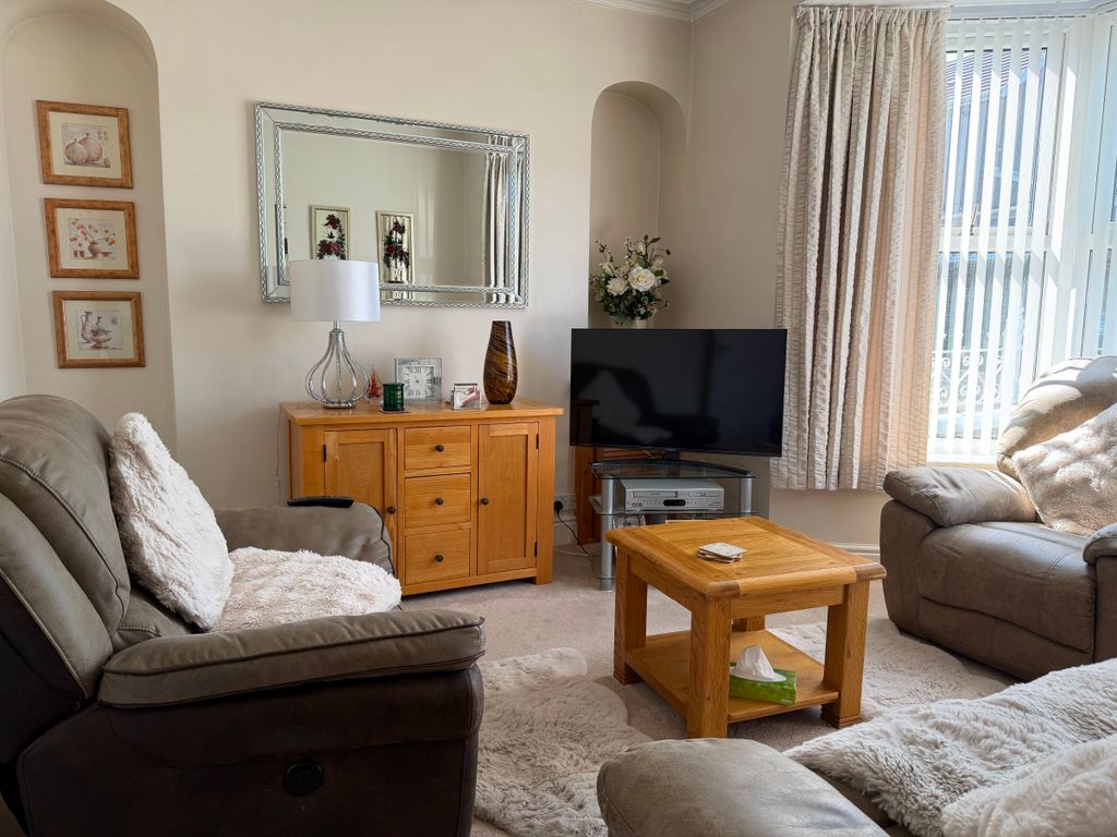 Property photo 3 of 21