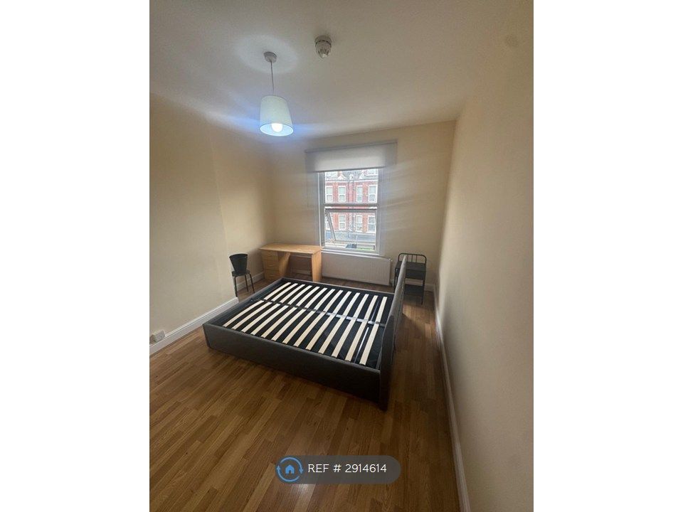 Property photo 1 of 3
