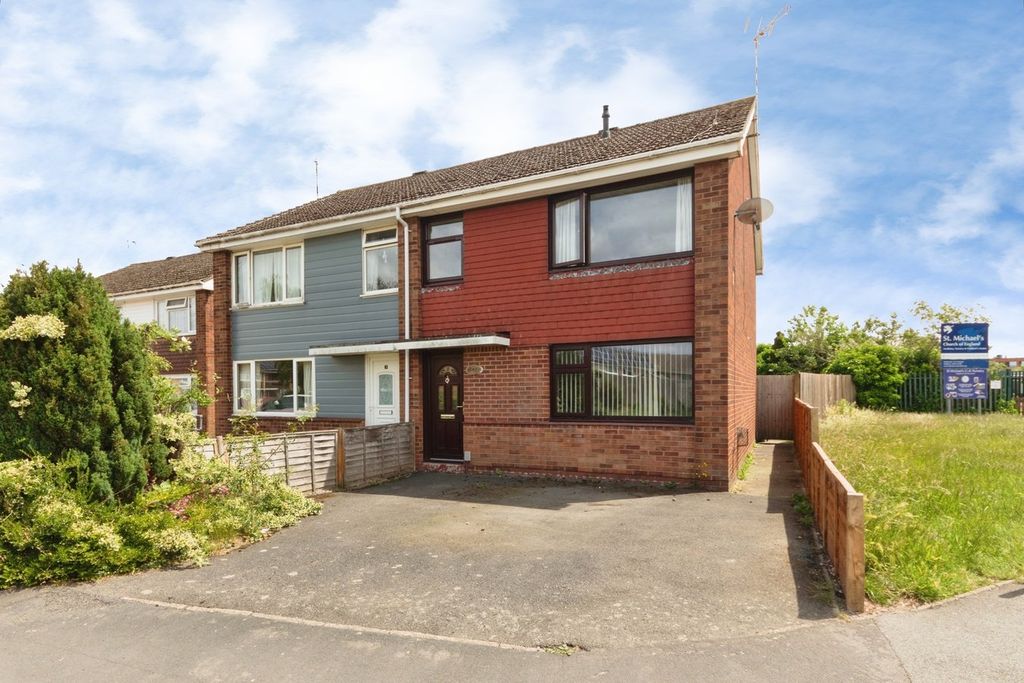 Property photo 1 of 15