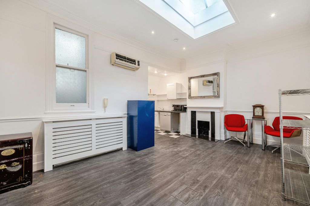 Property photo 2 of 10 1414995-4-698c707E6B53F.Jpg