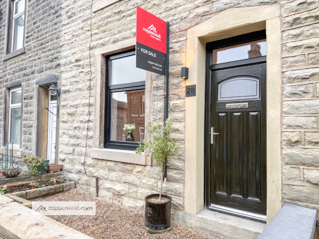 Property photo 1 of 23