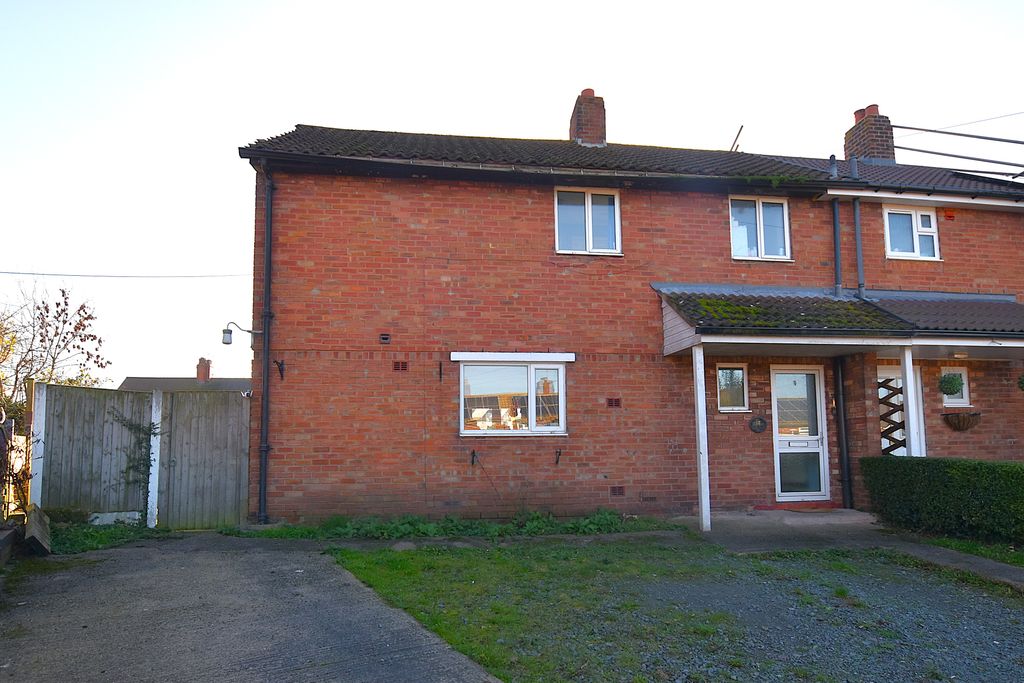 Property photo 3 of 21 Front Aspect 1