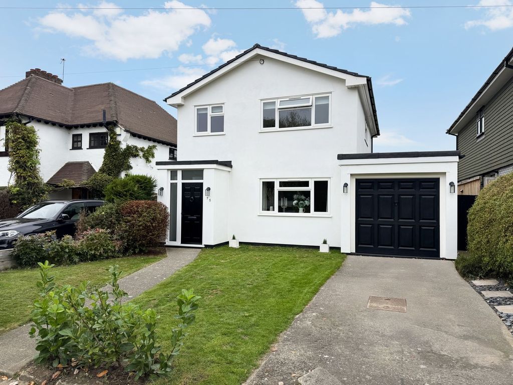 Property photo 1 of 23