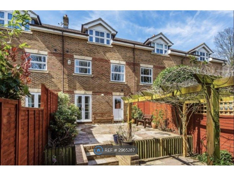 Property photo 1 of 25 Rear Garden