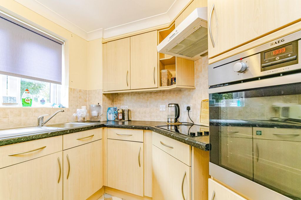 Property photo 3 of 14 Photography