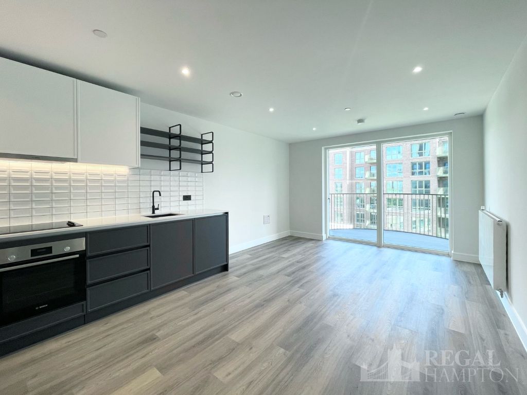 Property photo 3 of 15