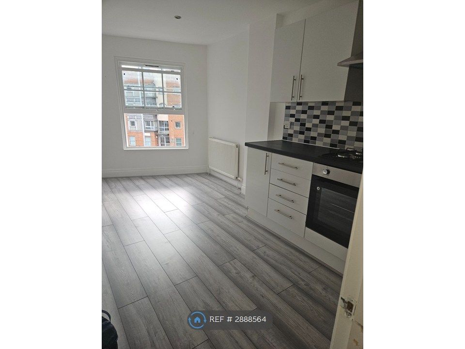 Property photo 1 of 4