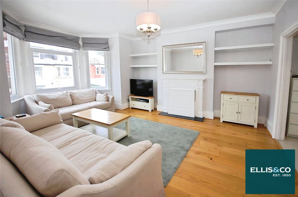Property photo 1 of 11 Picture No. 25