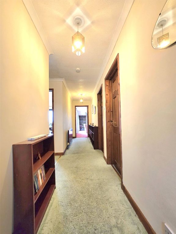 Property photo 2 of 20 Picture No. 04