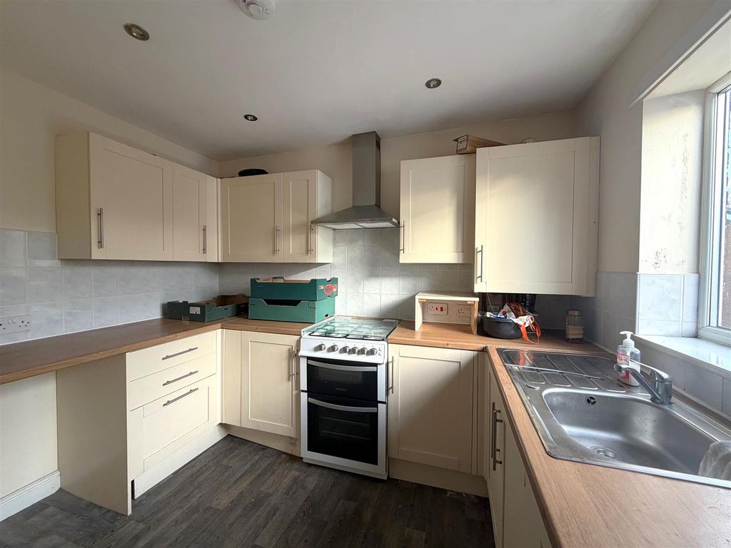 Property photo 3 of 12 c .Jpeg