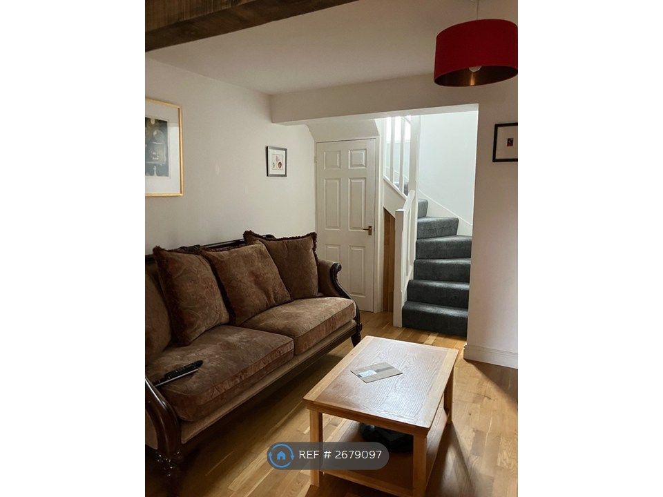 Property photo 3 of 5