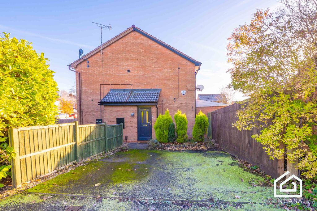 Property photo 1 of 13