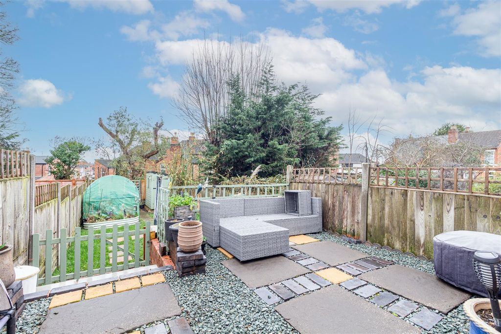 Property photo 2 of 22 Garden-3.Jpg