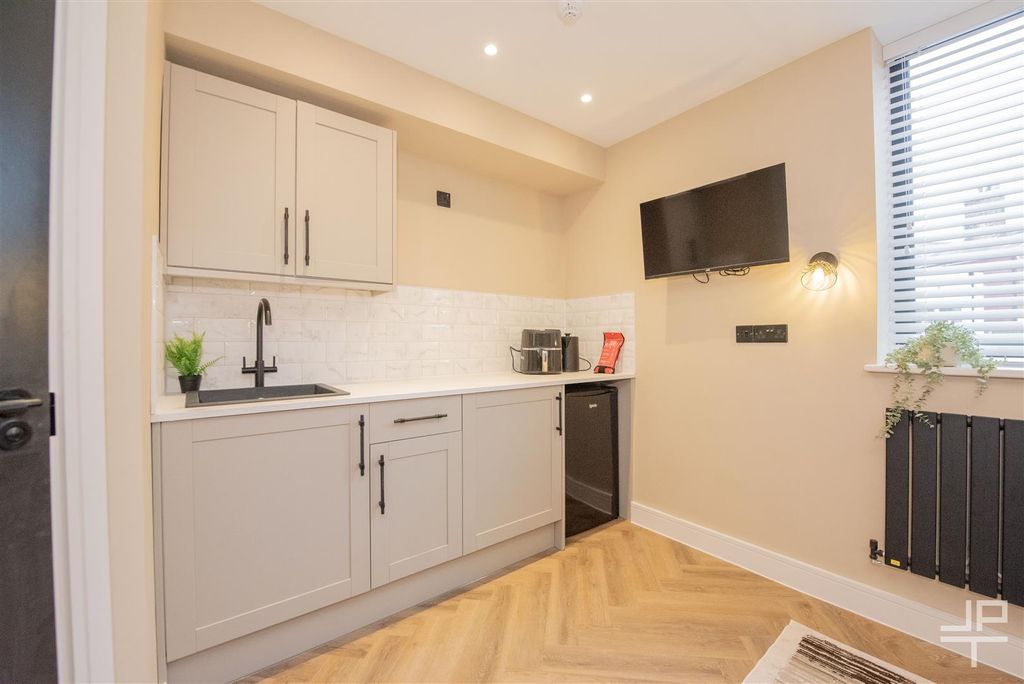 Property photo 3 of 21 _Jpt2293.Jpg