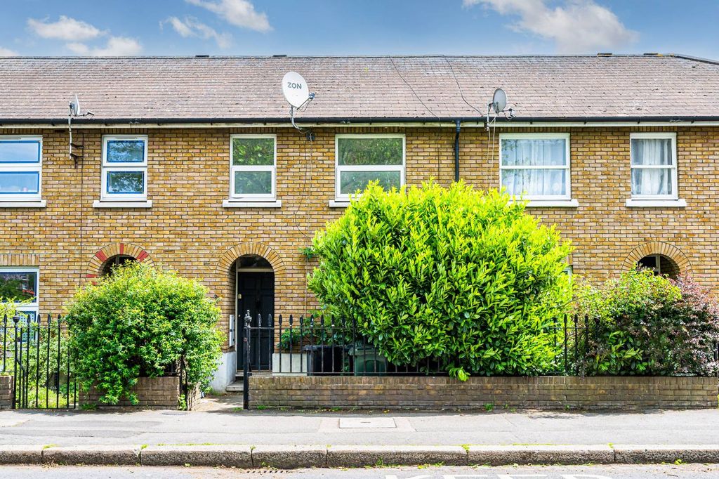 Property photo 1 of 7