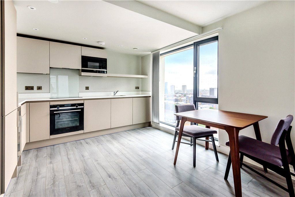 Property photo 3 of 12 Picture No. 05