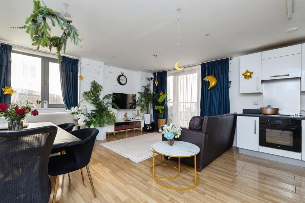 Property photo 1 of 13 C1F2B9c4Df0Dabb86d206238968A0065