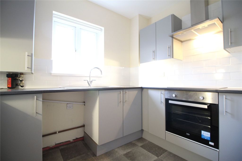 Property photo 2 of 13 Picture No. 08