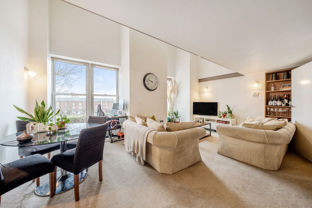 Property photo 1 of 17 1258682 (21)