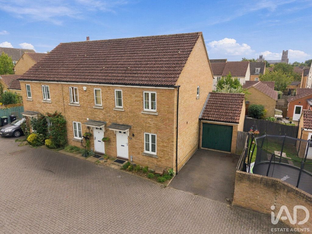 Property photo 1 of 24