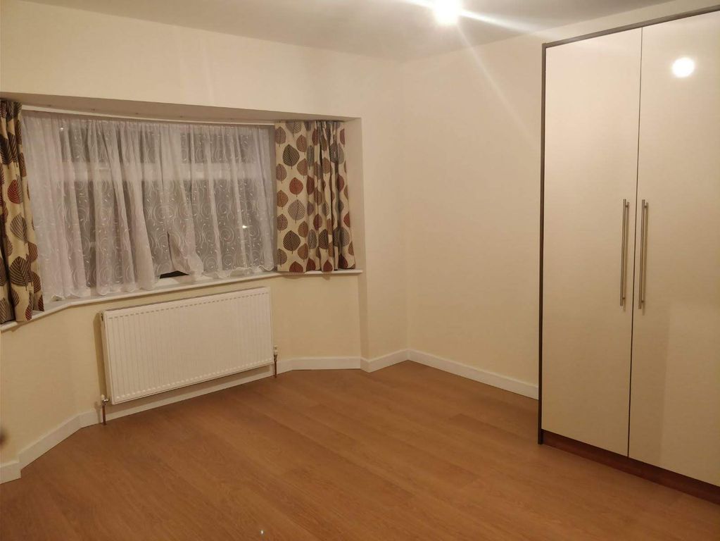Property photo 2 of 14 Gallery