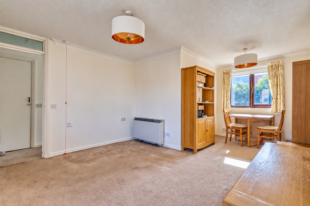 Property photo 2 of 10 Picture No. 24