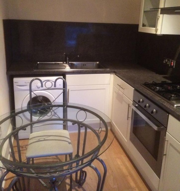 Property photo 3 of 4 Kitchen