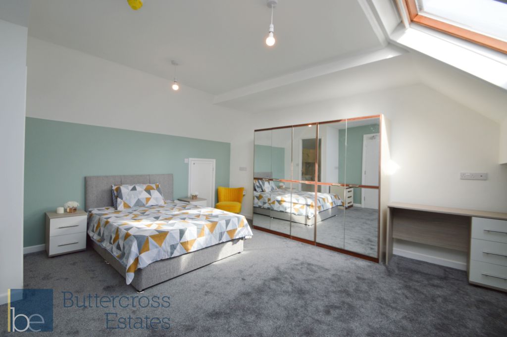 Property photo 1 of 10 Bedroom 7