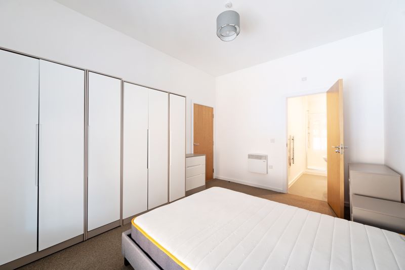 Property photo 3 of 18 Bedroom 1