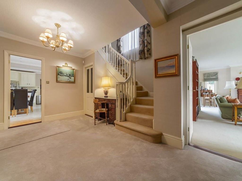 Property photo 2 of 55 Stovell (6).Jpg