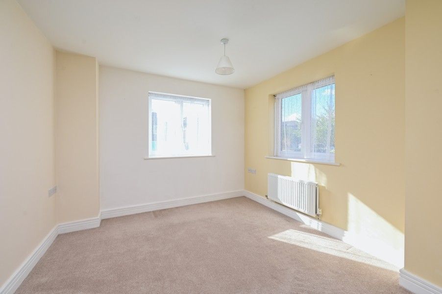 Property photo 3 of 7