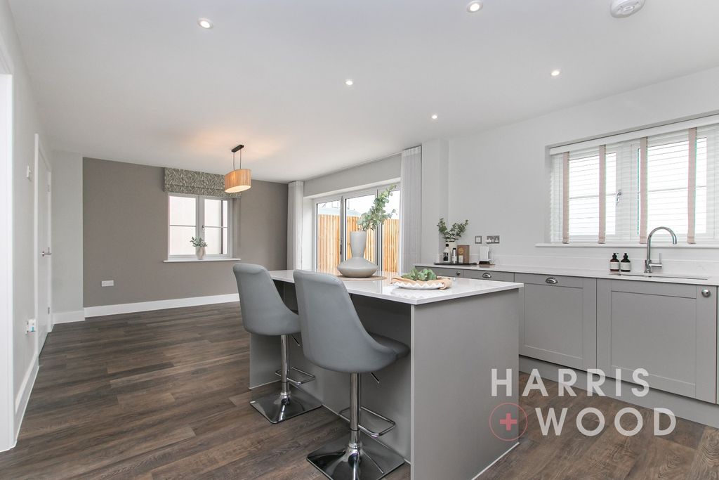 Property photo 2 of 35 4491441
