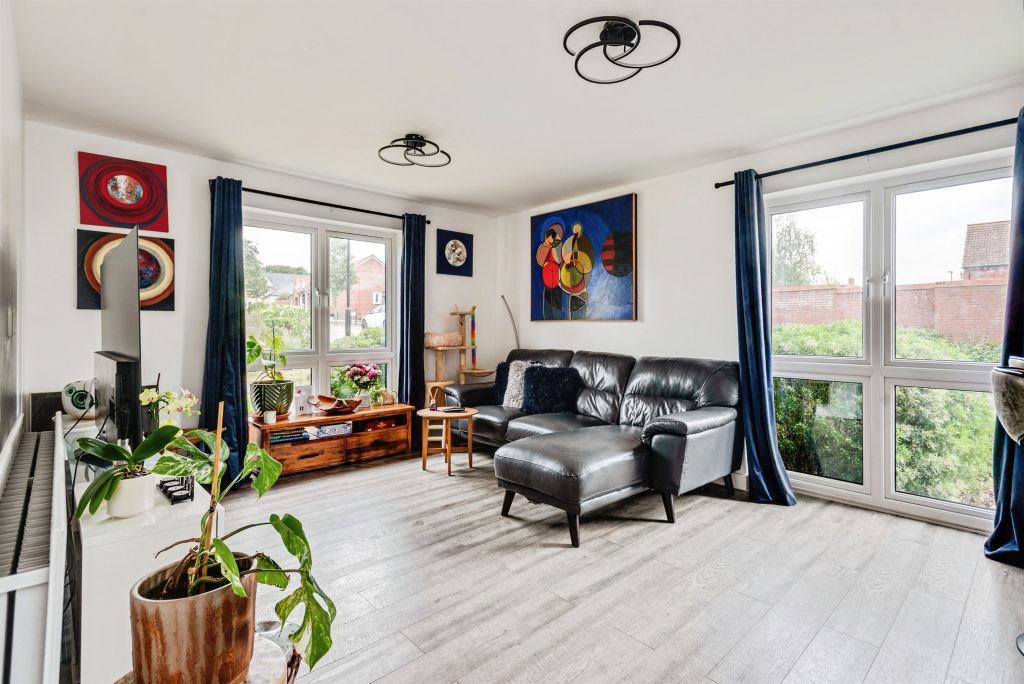 Property photo 3 of 15