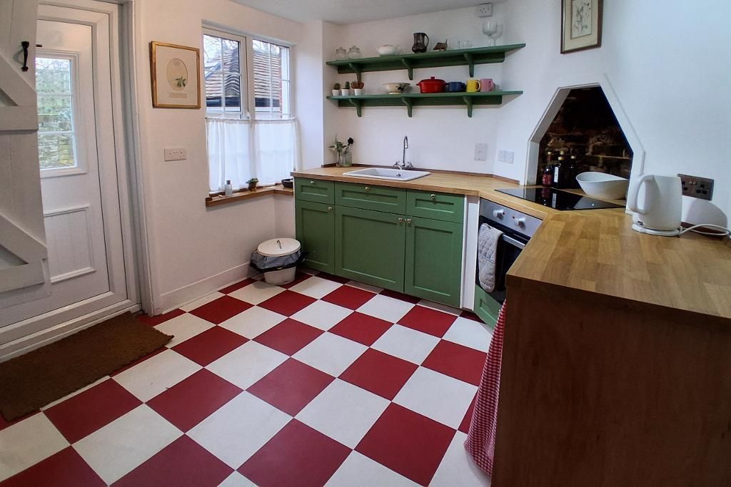 Property photo 2 of 11 Photo 2