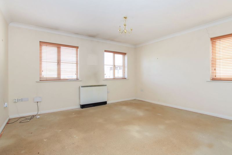 Property photo 2 of 6 Photo 1