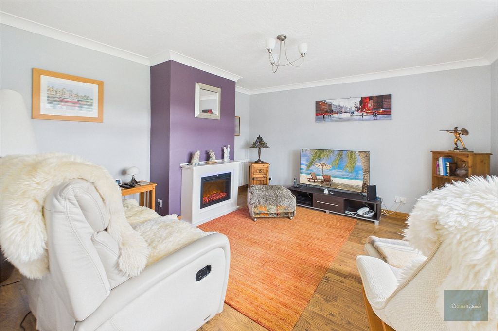 Property photo 3 of 15 Picture No. 15