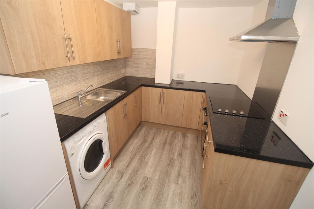 Property photo 3 of 16 Img_4659.Jpg