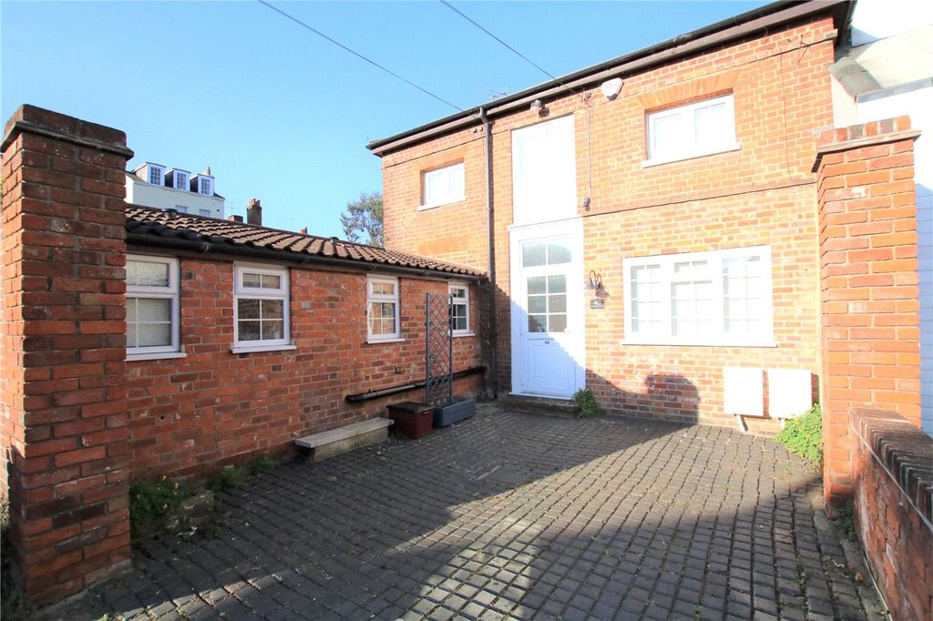 Property photo 1 of 12 Picture No. 20