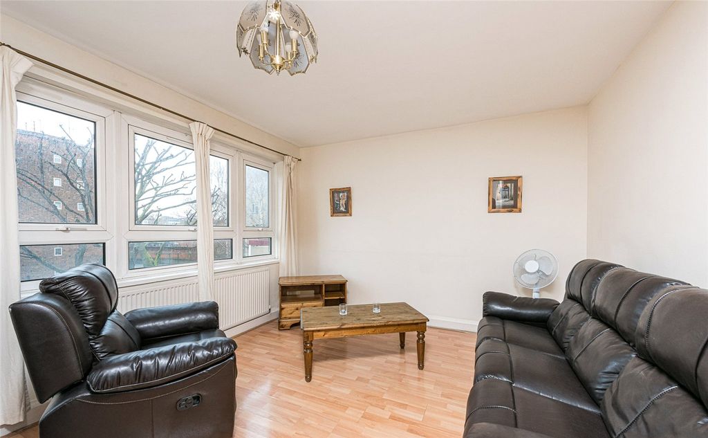 Property photo 1 of 10 Picture No. 14