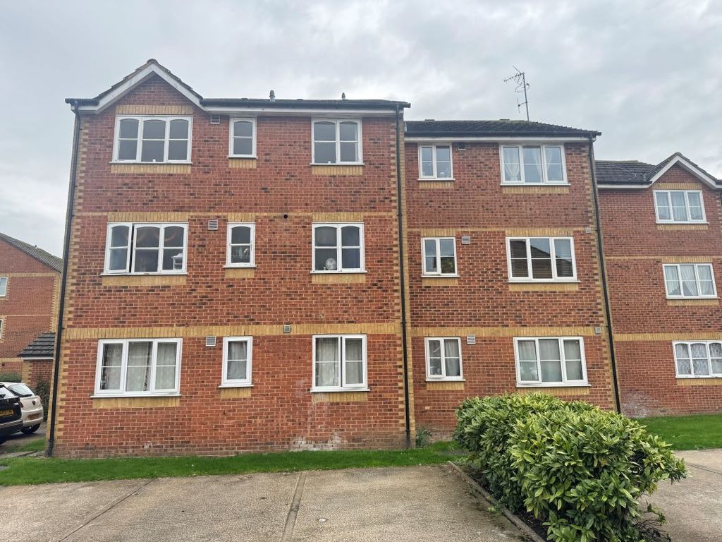 Property photo 2 of 12