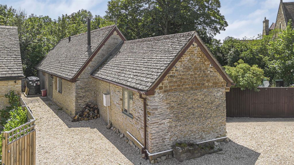 Property photo 1 of 23 5_85793.Jpg