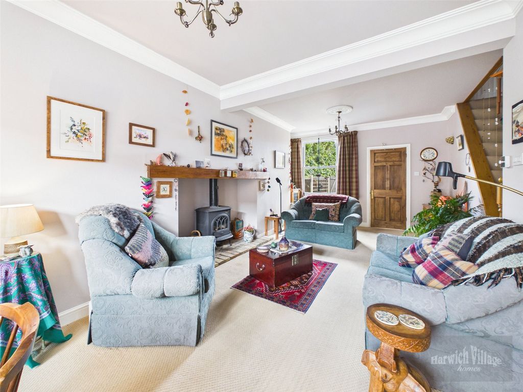 Property photo 2 of 19 Picture 2