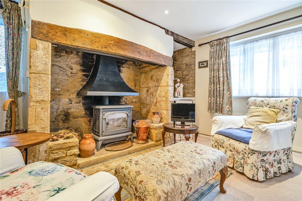 Property photo 3 of 17 Picture No. 23