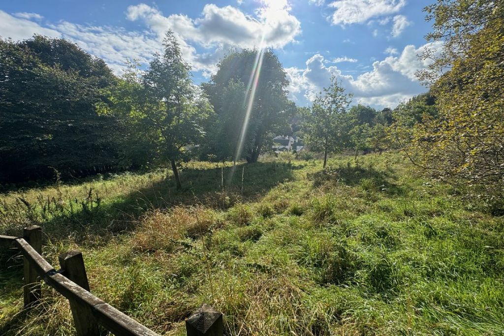 Property photo 3 of 9