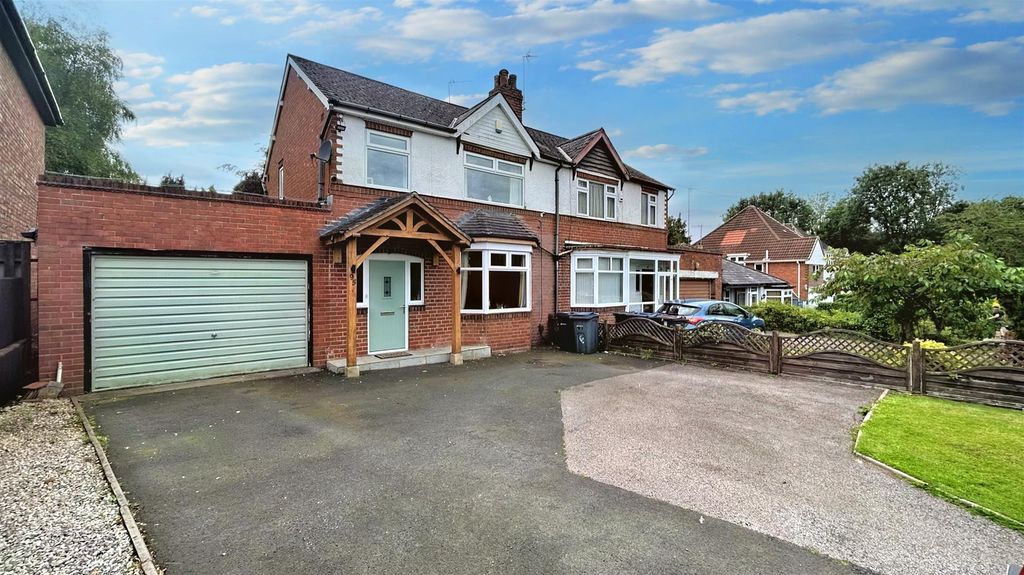 Property photo 1 of 18 Approach