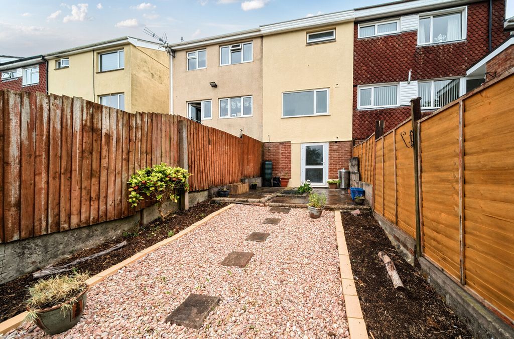 Property photo 1 of 18 1 - 1469163-6-6A1Dd25...